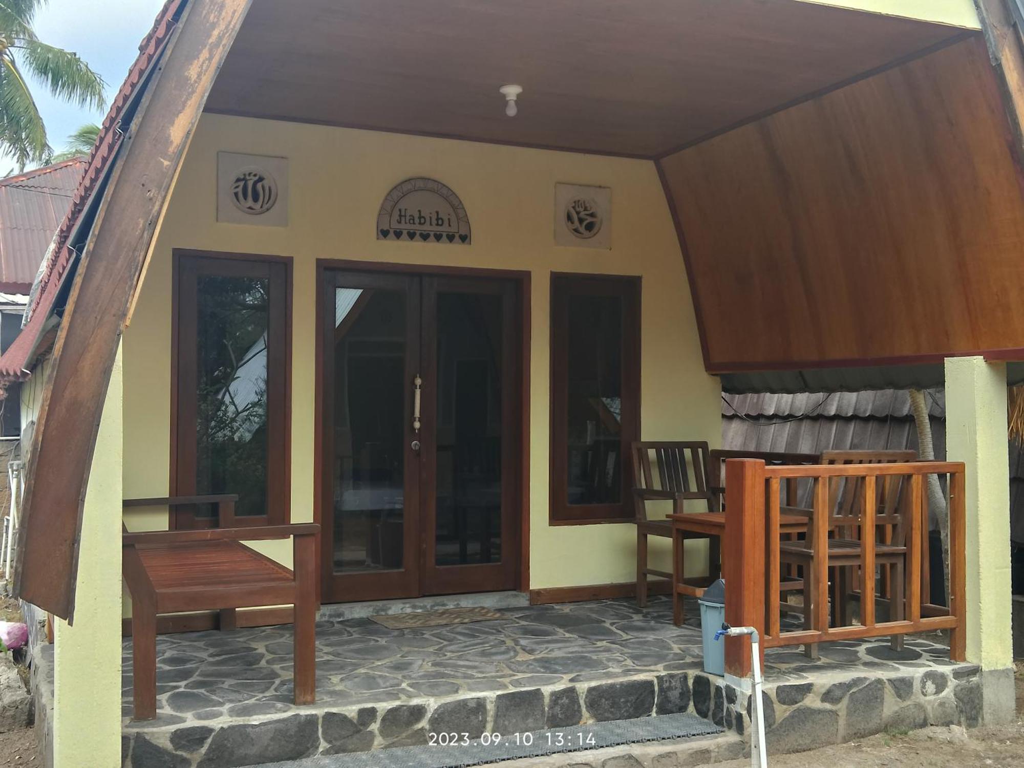 Two One Bungalow غيلي مينو المظهر الخارجي الصورة