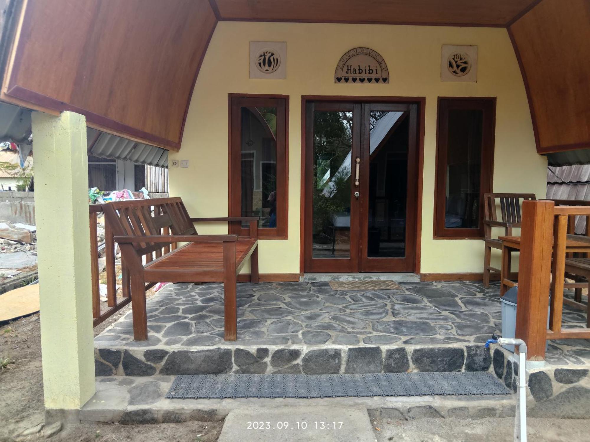Two One Bungalow غيلي مينو المظهر الخارجي الصورة