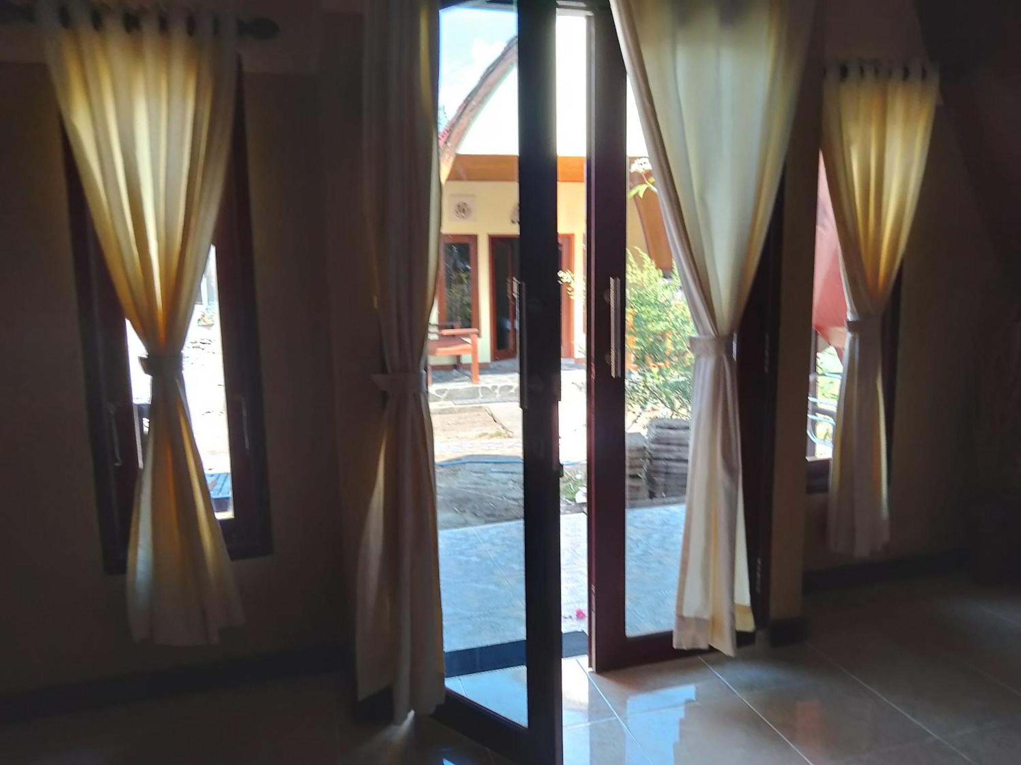 Two One Bungalow غيلي مينو الغرفة الصورة
